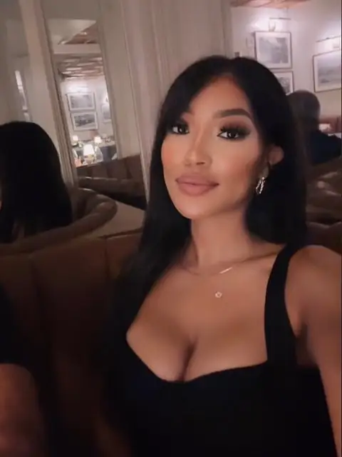 Elle OnlyFans profile