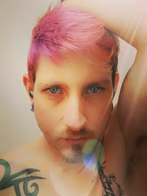 Mr. Bottom B on OnlyFans