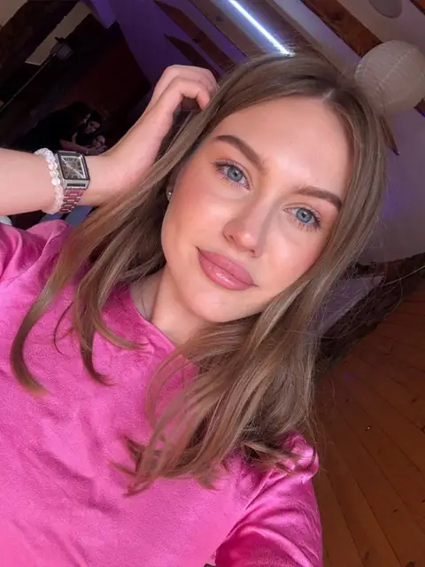 Angelina Sweet on OnlyFans