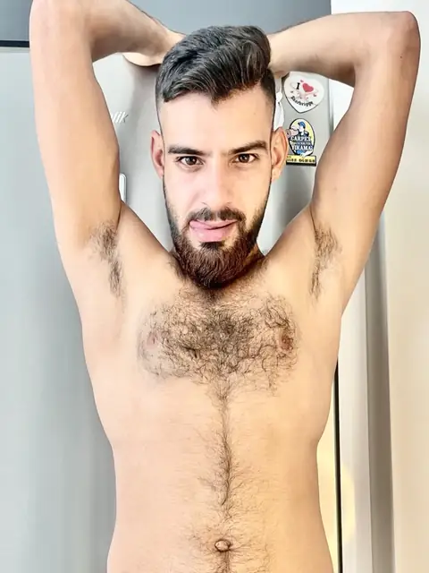 Kurdish Man XXL on OnlyFans