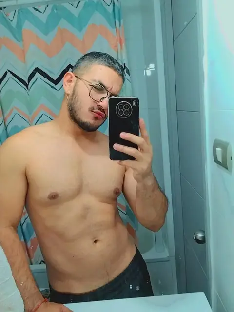 Jesus Vargas on OnlyFans