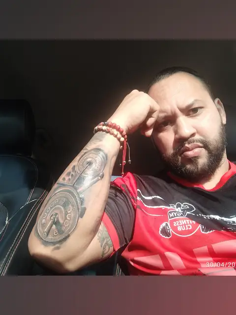 Odilio A on OnlyFans