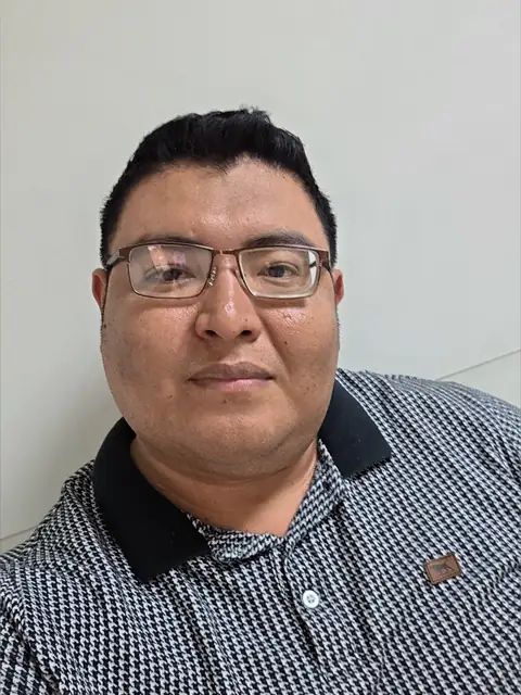 Alejandro_Single32 on OnlyFans
