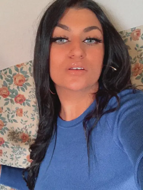 Emma on OnlyFans