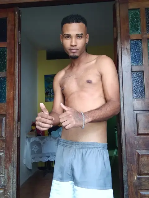 Alexsander on OnlyFans
