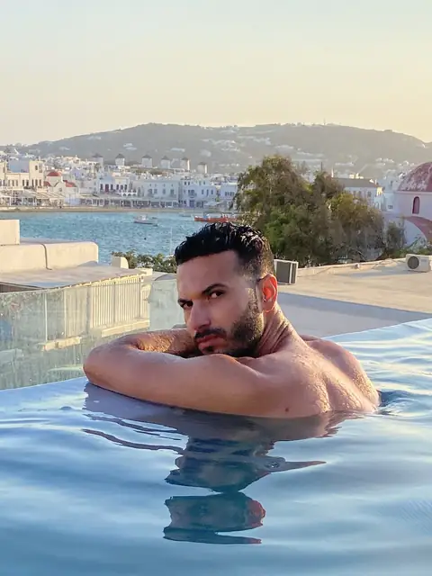 Pietro H on OnlyFans