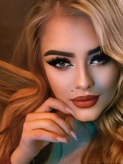 Amanda halls on OnlyFans
