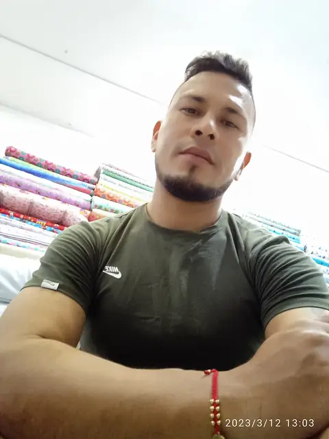 Andr s Angarita on OnlyFans