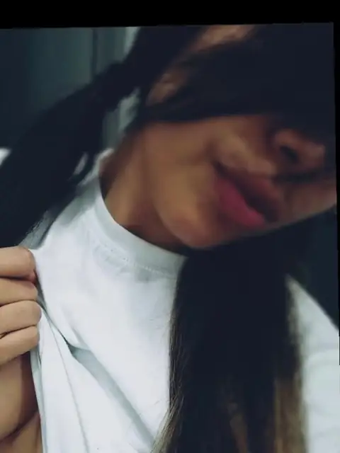 Isa on OnlyFans
