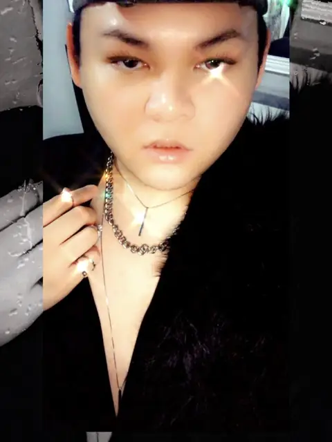 Mrs.Jenner on OnlyFans
