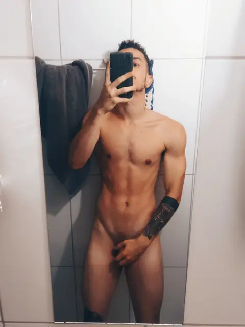 Vitor Santos on OnlyFans