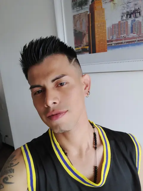 SamuelEstrada on OnlyFans
