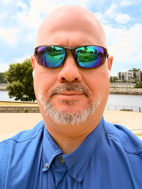 Thomas E. Johnson on OnlyFans
