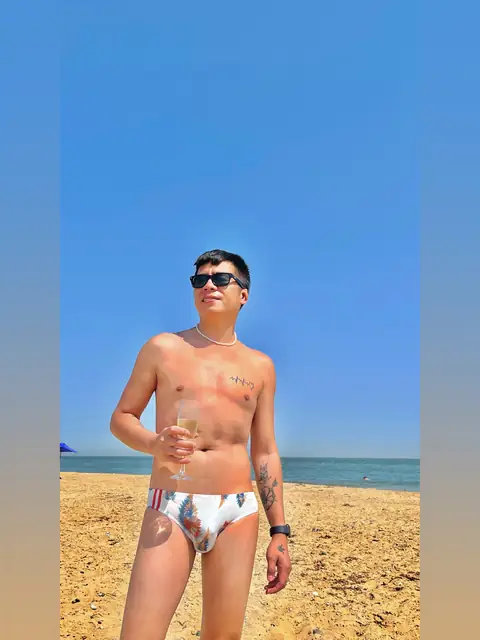 Axxel on OnlyFans