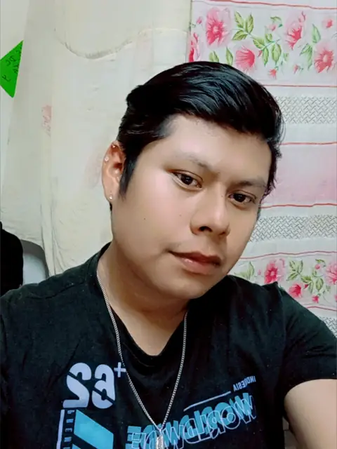 Enrique mtz on OnlyFans