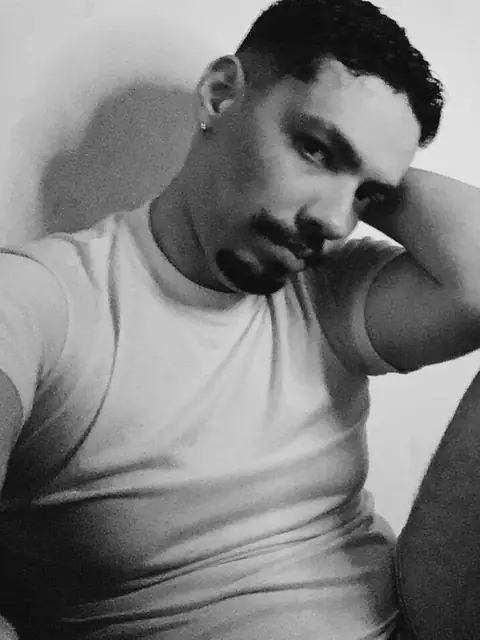 Ari Pereira on OnlyFans