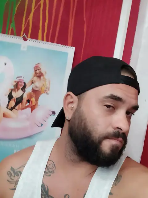 Gay Esci Pi on OnlyFans