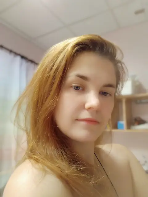 Alice on OnlyFans