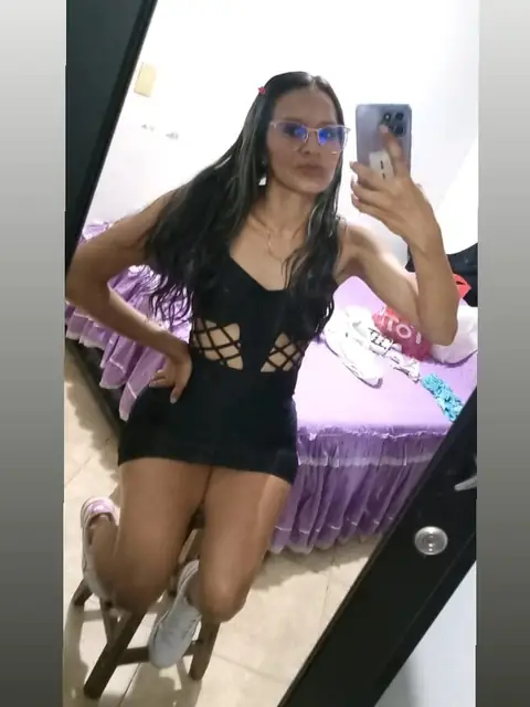 Antonia Rojas on OnlyFans