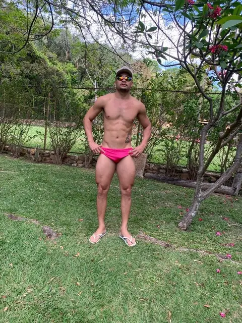 Arian fans on OnlyFans