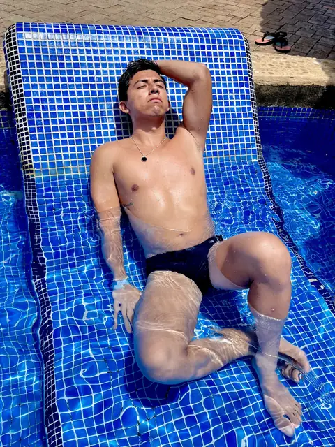 Alex torres on OnlyFans