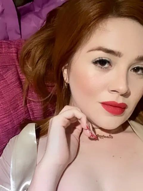 RedBarbiee on OnlyFans