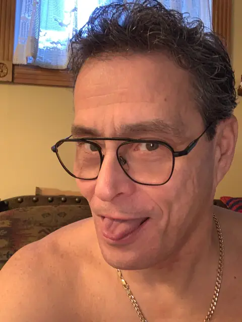 B3N on OnlyFans