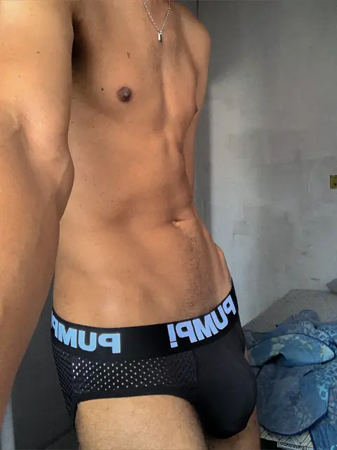 BR SILIEN VERSATILE on OnlyFans