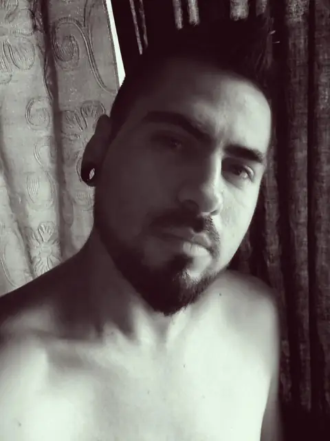 jhonn on OnlyFans