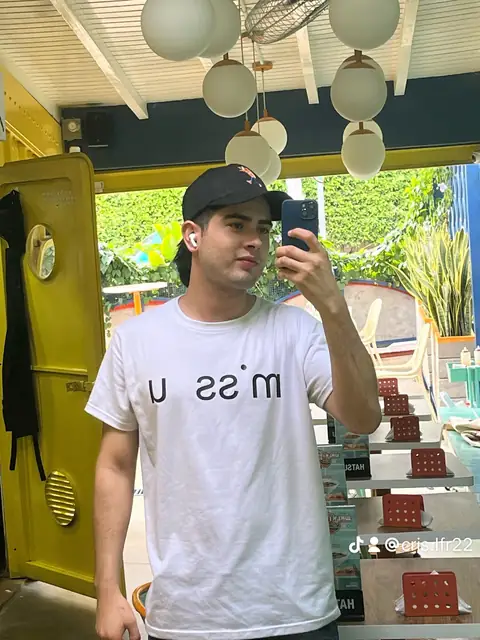 Cristiqn florez on OnlyFans