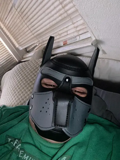 DaddyDarc on OnlyFans