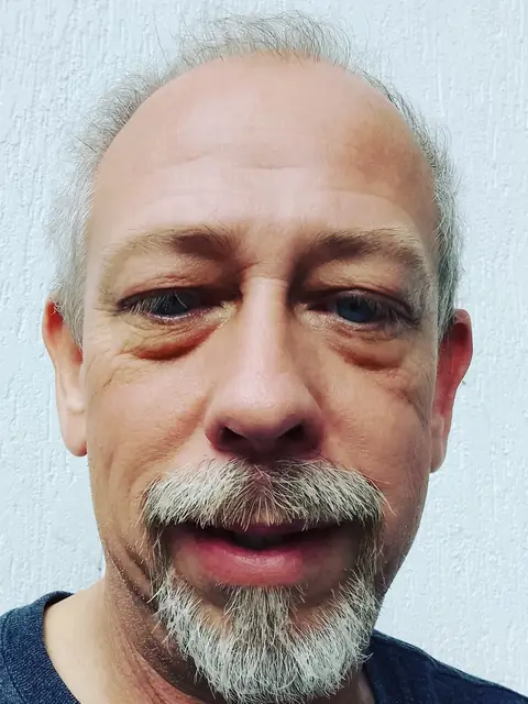 David Carr (Trans) on OnlyFans