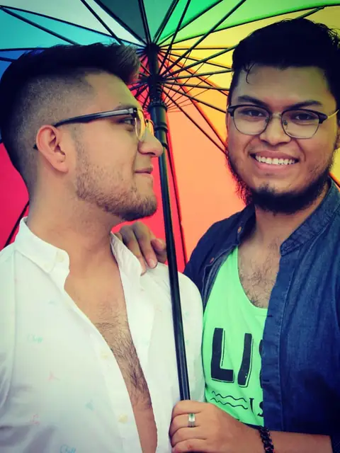 Par de Reyes on OnlyFans
