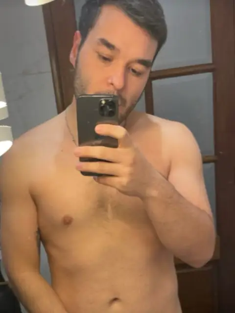 N1co on OnlyFans
