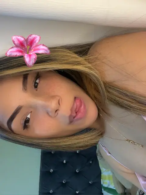 Honey.M00 on OnlyFans