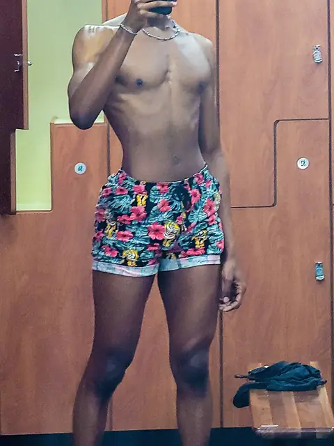 Mike Pathos on OnlyFans