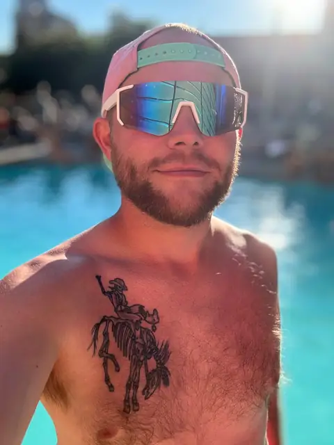 Hung Dad on OnlyFans
