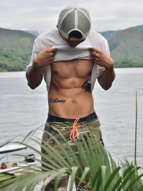 Jimy P ez on OnlyFans