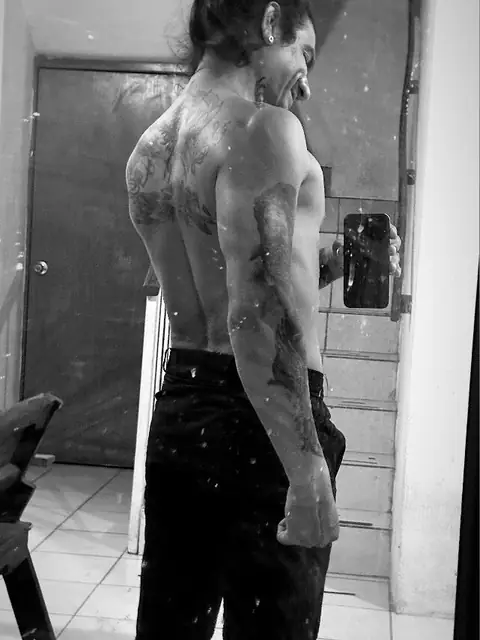 Juan Calavera on OnlyFans