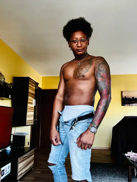 Kenny Dan on OnlyFans