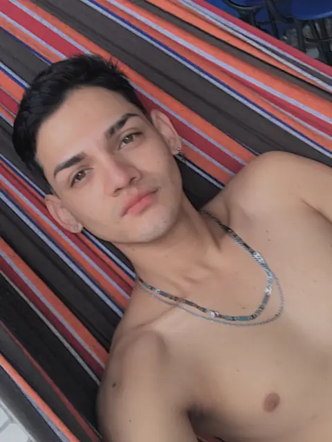 Javier Arias on OnlyFans