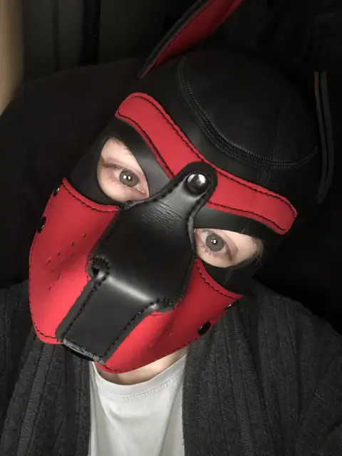 Leather Pup Lurz on OnlyFans