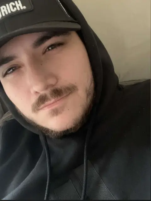 Ash on OnlyFans