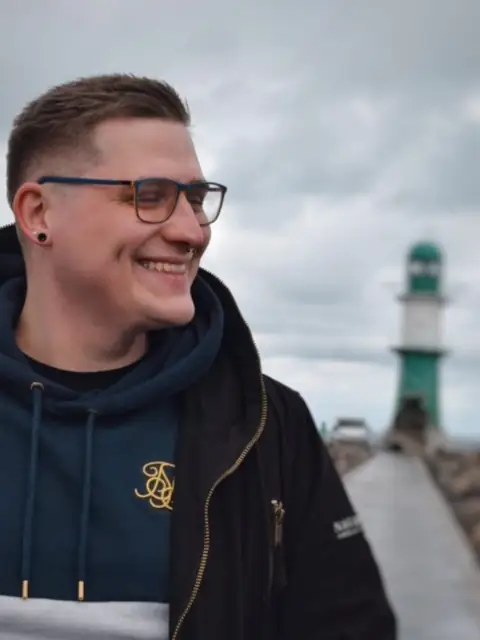 Basti_eh on OnlyFans