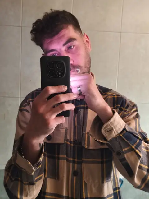 Nachillo Serrano on OnlyFans