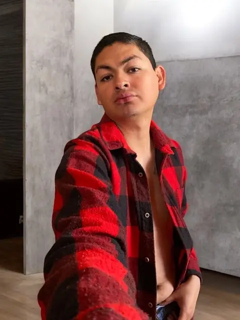 Eric Lucio on OnlyFans