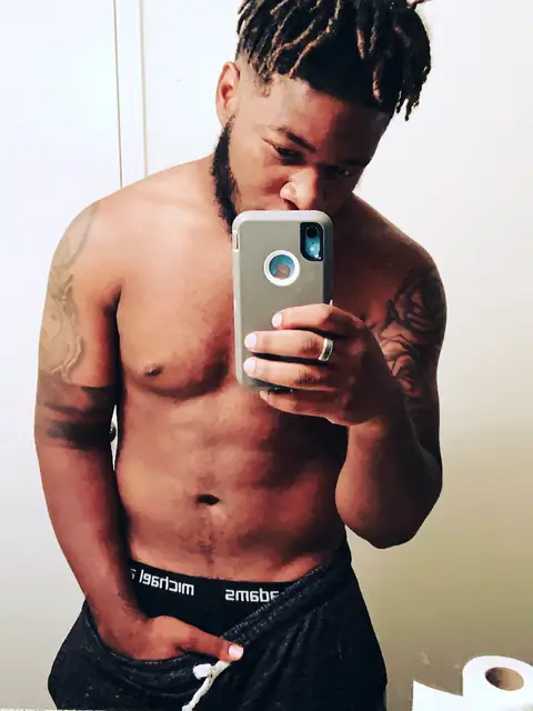 Freakyworldd on OnlyFans