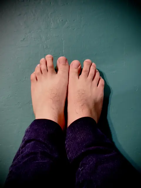 Only feet on OnlyFans