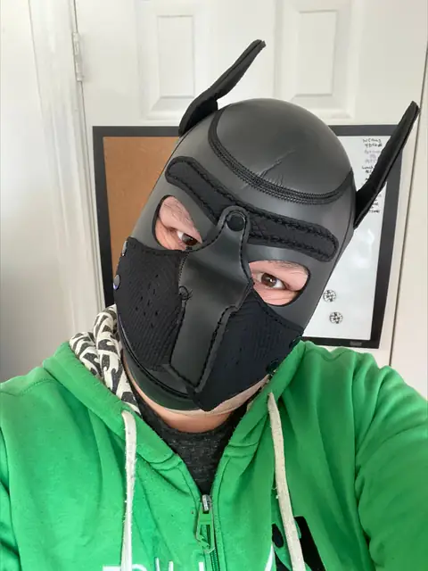 Geek Pup on OnlyFans