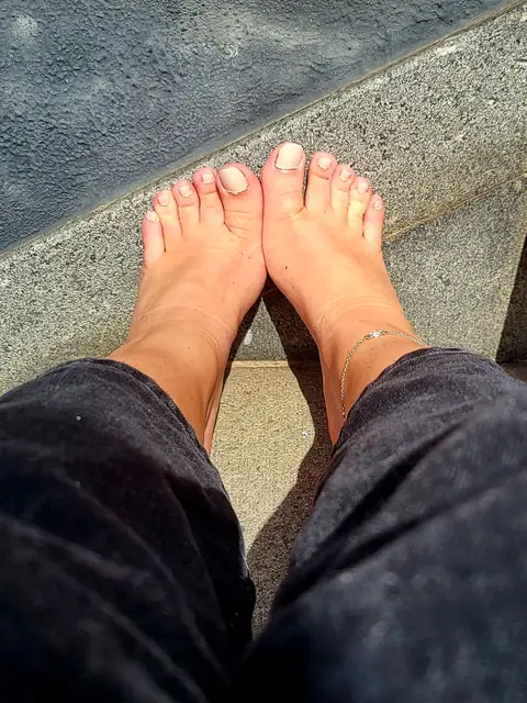 Lovely Feet on OnlyFans